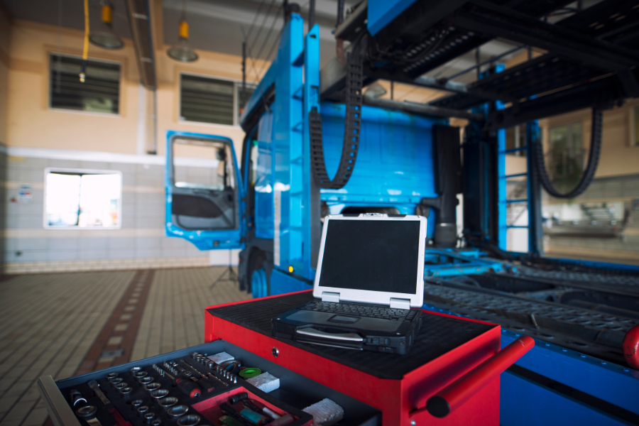 Industrial PC_tpci_freepik