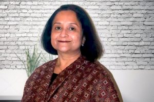 Dr-Arpita-Mukherjee_Yoga_Export_TPCI