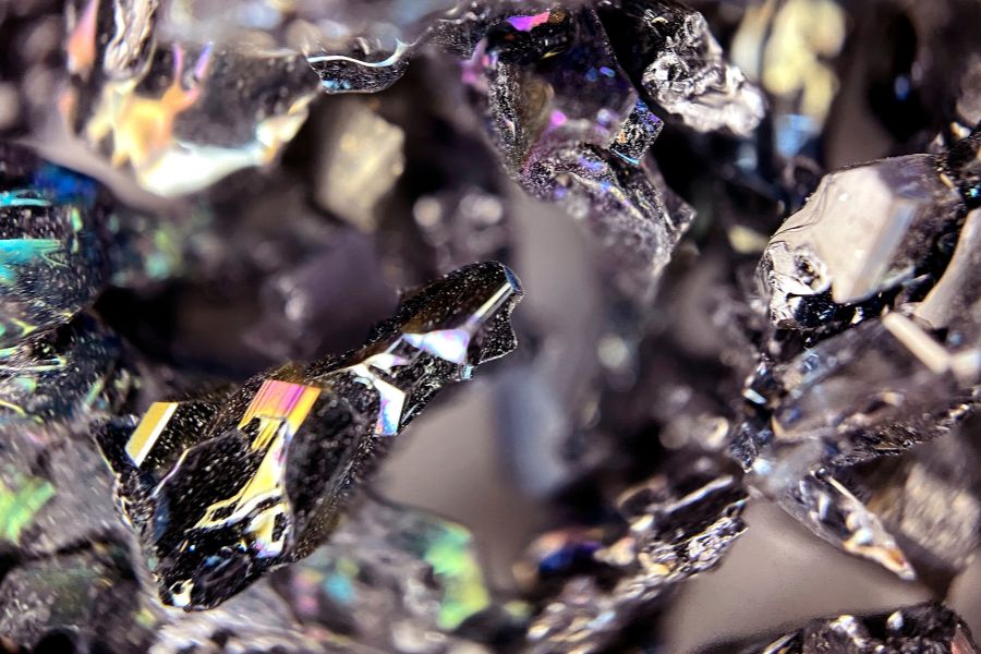 rare earth metal - freepik