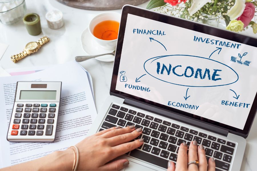 Genz income_freepik_tpci