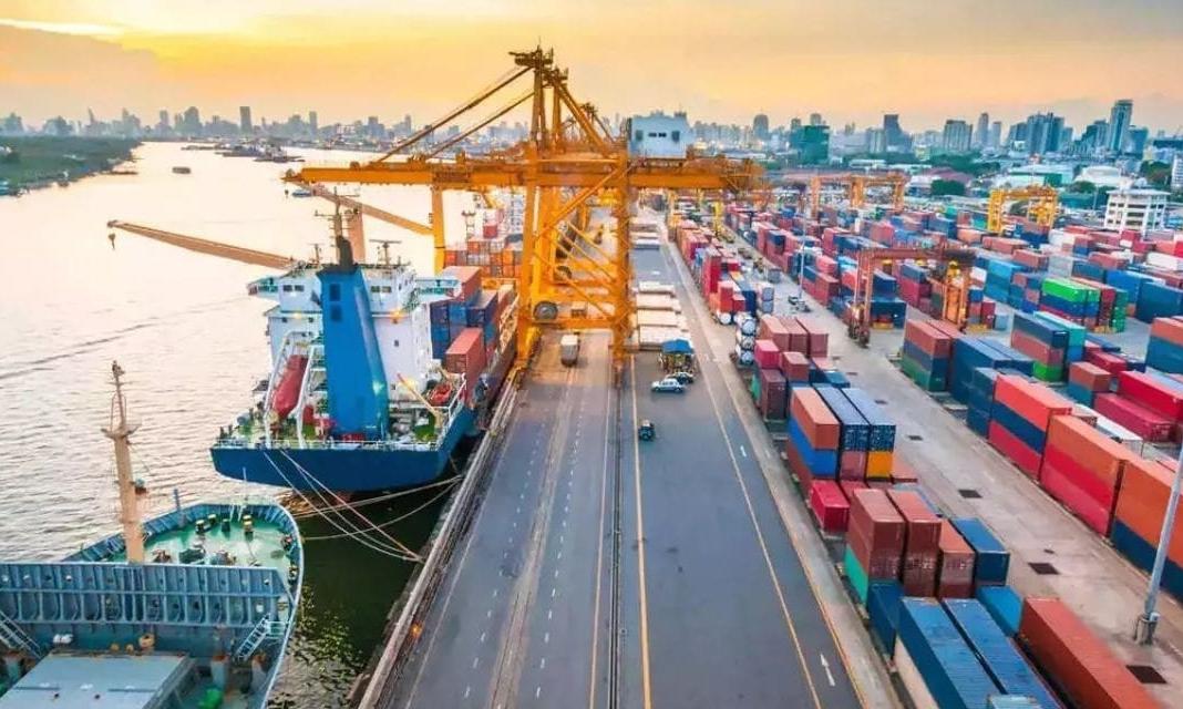 Services Exports Powering India’s Next Growth Story, Cross $421 Billion in FY26