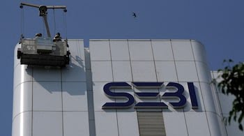 Rajesh Exports Shares Tumble 5% After SEBI Bars Promoter Rajesh Mehta Over Alleged Financial Irregularities
